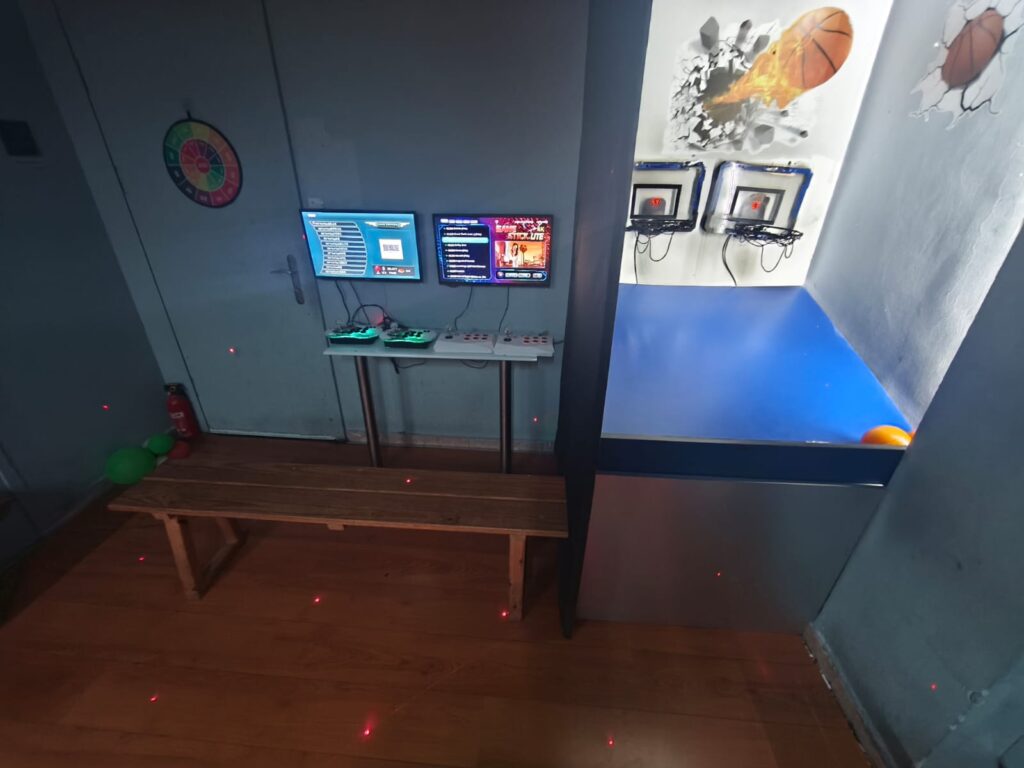 משחקי וידאו בחדר בריחה